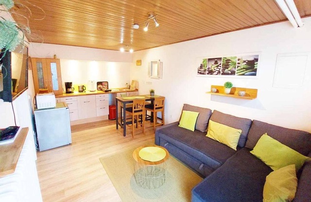 MB01 beautiful apartment in Meerbusch near Düsseldorf with free parking
