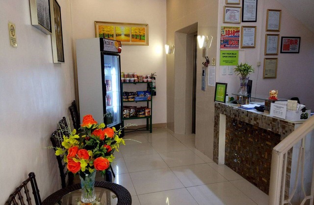 Meaco Royal Hotel - Taytay