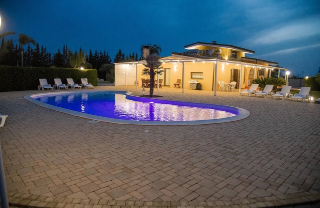 Meadow Luxury Villa - Melissano