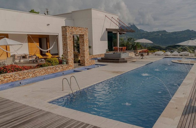 Med048 - Luxurious country villa near Medellin