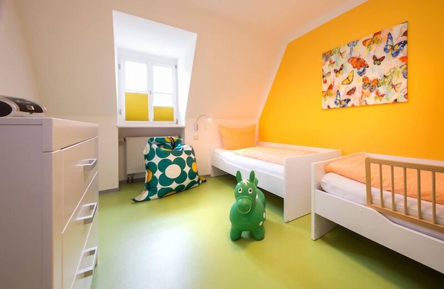 Mediterran und hochwertig ausgestattete FeWo-Abendrot* (75qm) mit Balkon für bis zu 4 Personen geeignet - Urlaub auf dem Bauernhof