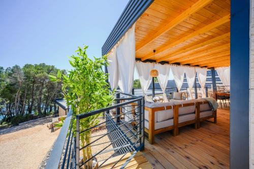 Mediterranea - luxury mobile house with sundeck