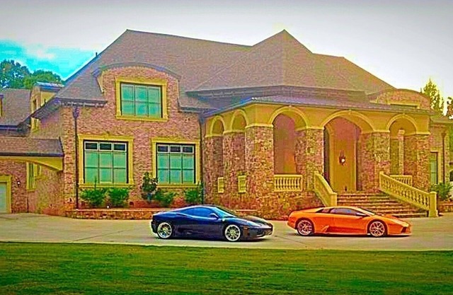 Mega Mansion West Atlanta Driver, Chef , and Bartender Available
