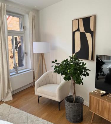 Megaschön! Gassenviertel! 3 Schlafzimmer! Balkon! Zusätzliches Gäste-WC!