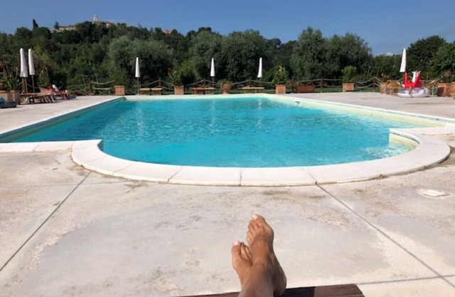 MELA VERDE apartment 4 km from the sea with swimming pool for 2+2 people