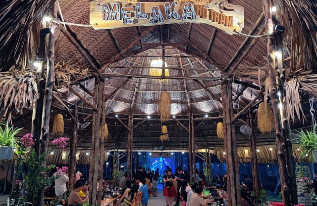 Melaka Ho Tram - Beachside Bungalows