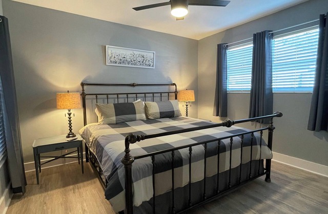 Melbourne, FL Home-Away From Home - Eau Gallie District