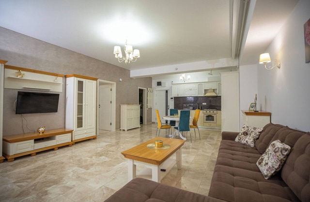 Melia 5 elegant seaside apartment in enchanting Constanța