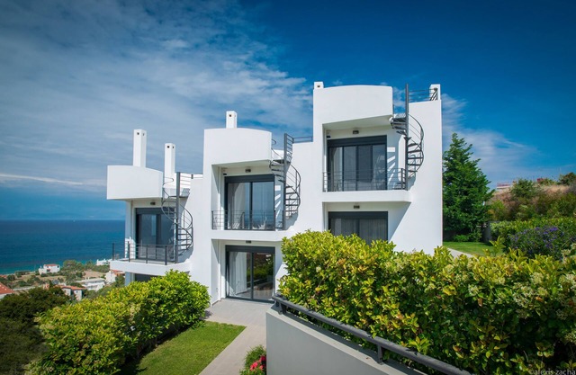 Melissi Residence with Astonishing Sew View