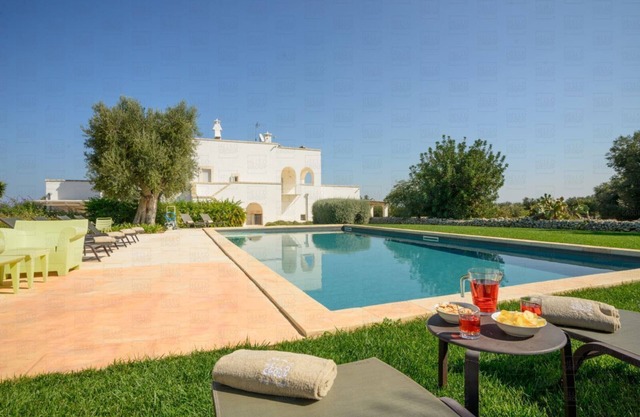 Melograno: Luxury apartment for rent in Puglia, Pet friendly