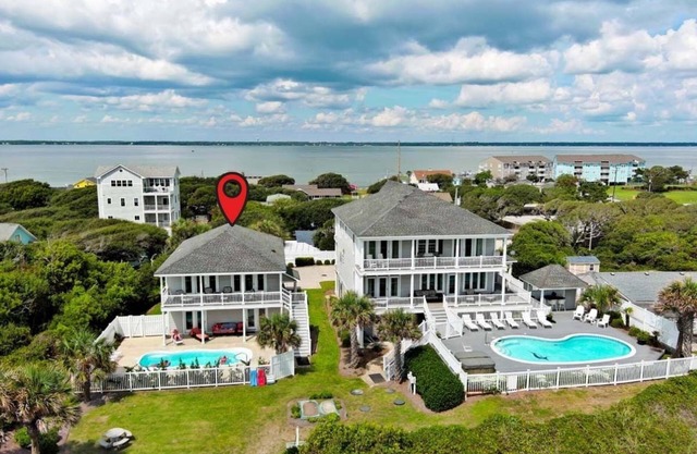 Memory Maker, Oceanfront House in Salter Path, NC!