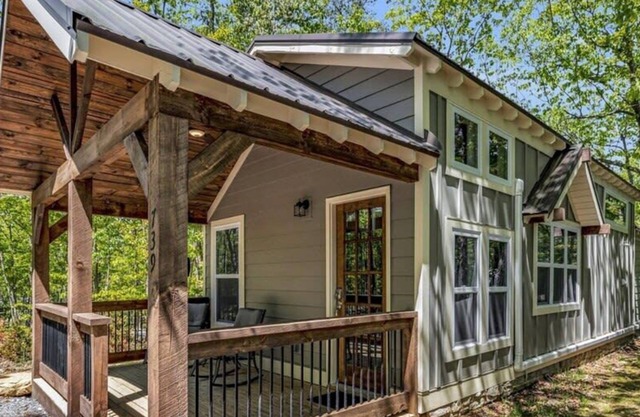 Menlo GA Tiny Home Experience!