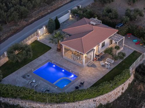 Merastri Villa