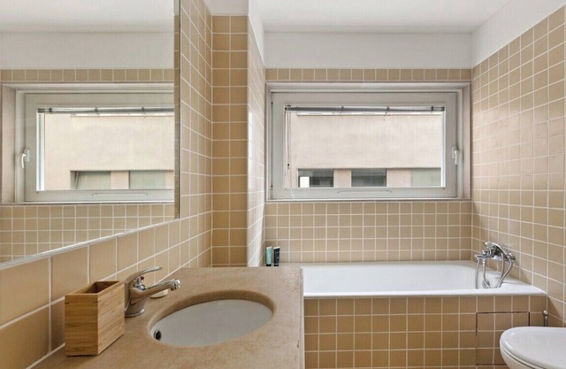 Mercês 2 Bedroom Apartment in Bairro Alto