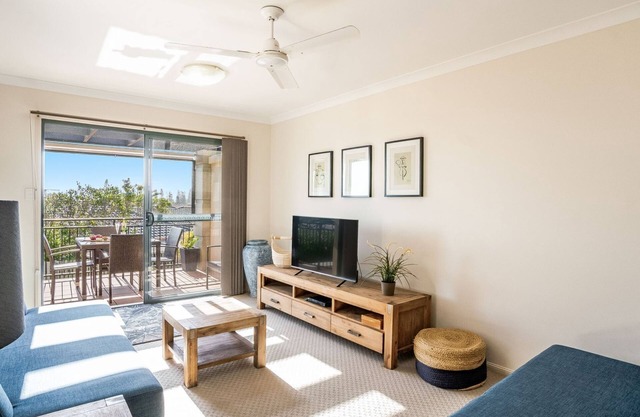 Meridian 6 | Conveniently located near Pippi Beach