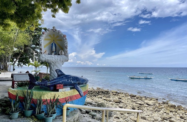 Merie Diz Sunrise Beach Resort
