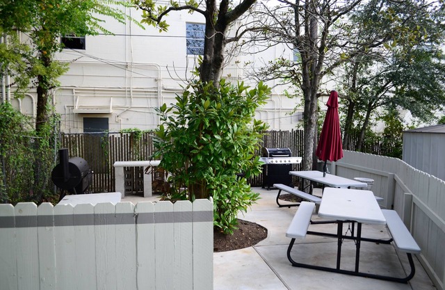 Merit Inn & Suites