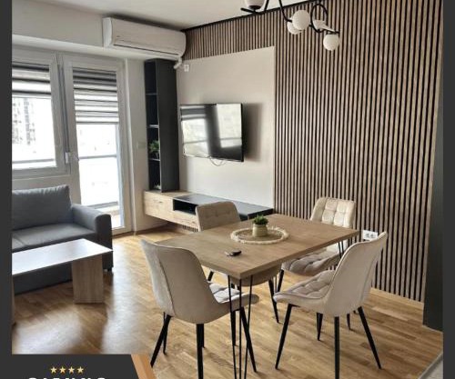 Merlyn Apartment by Sienna