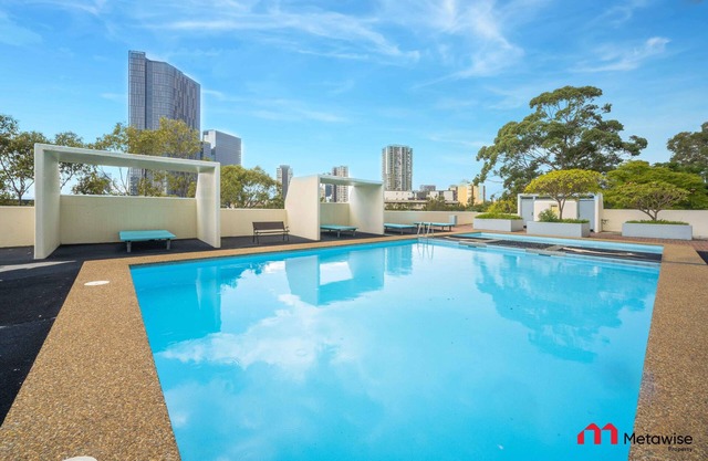 MetaWise Parramatta Chic and Comfortable Two Bed