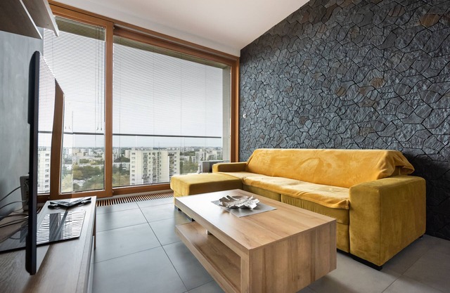 Metro Imielin 13th Floor Apartment