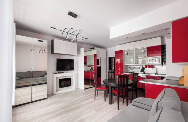 Metro Wawrzyszew 2-Bedroom Apartment