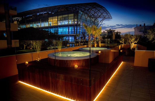 Metropol Ceccarini Suite - Luxury apartments