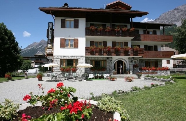 Meuble Cima Bianca Garni