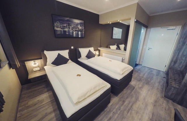 Mey Hotel