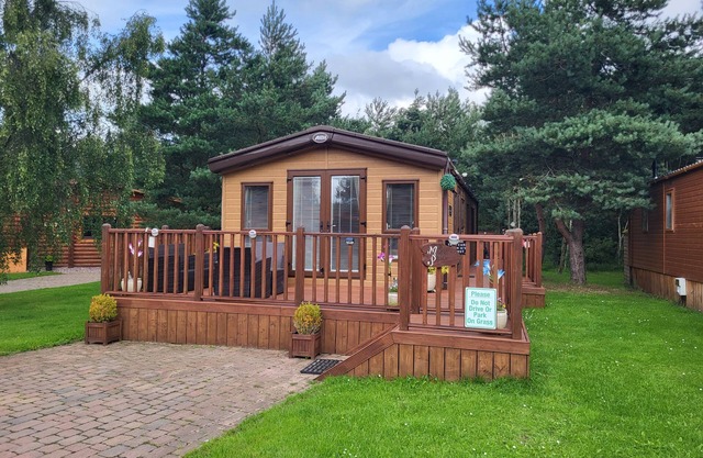 Mia's Place, Hot Tub, Pet Friendly Lodge