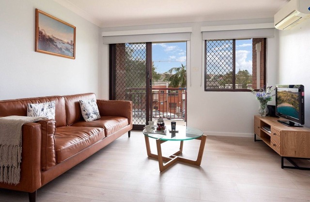 Miami Kiama - positioned in the centre of the Kiama township