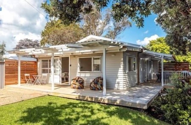 Miami one one - Ultimate 3 Bedroom - Walk to Beach, Village and 2 Vineyards