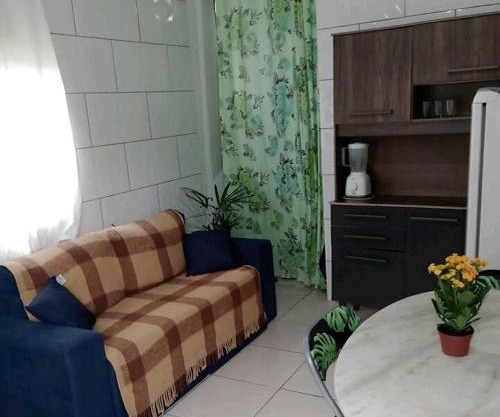 Micro casa Pedra em flor