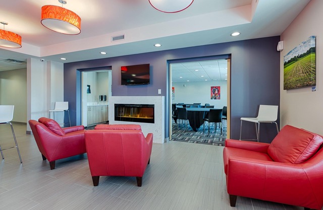Microtel by Wyndham Casselman
