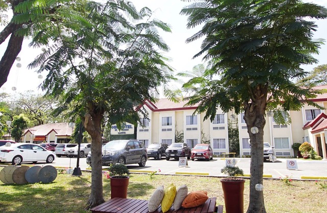 Microtel by Wyndham Tarlac