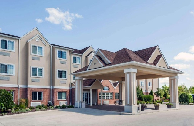 Microtel Inn & Suites by Wyndham Michigan City