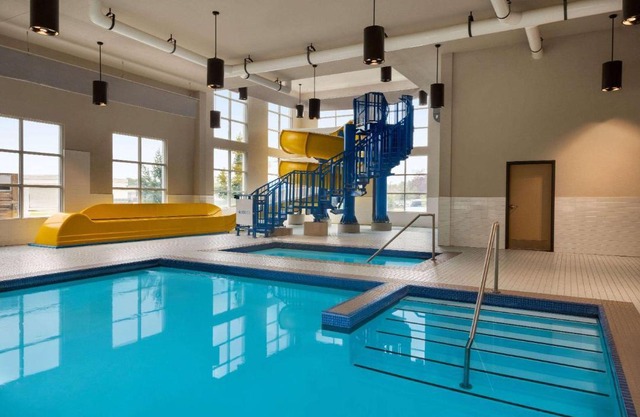 Microtel Inn & Suites by Wyndham Val-d Or