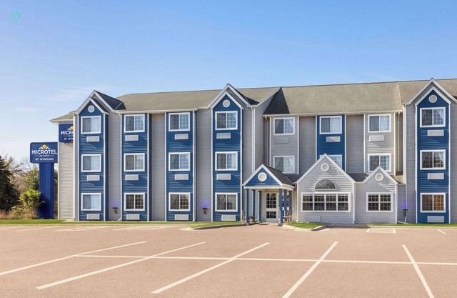 Microtel Inn & Suites by Wyndham New Ulm