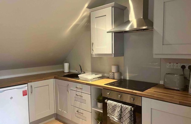 Mid Antrim Modern Apartment