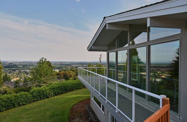 Mid-Century Masterpiece with Stunning Views