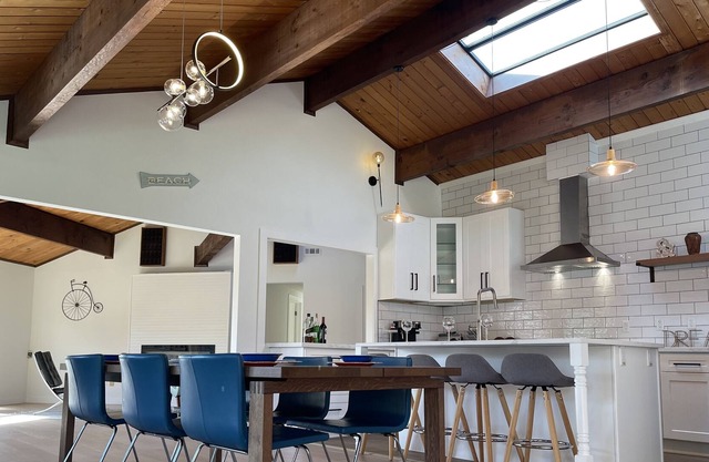 Mid century modern cabin/house