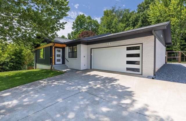 Mid-century Modern Impeccable Remodel with Hot Tub