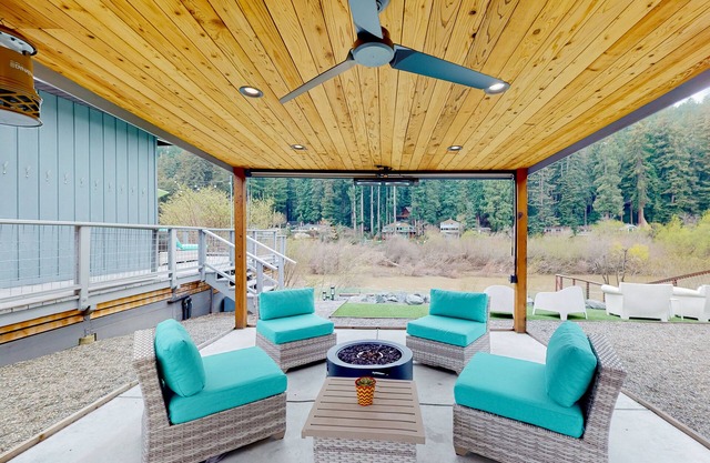 Mid-century, riverfront home with hot tub & redwood views - dog-friendly