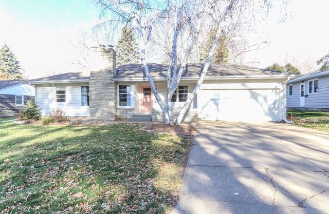 Mid-Century Spacious Ranch