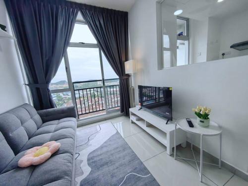 Midas Seri Alam 1BR, 1-4 pax