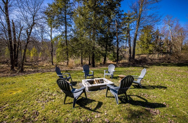 Midcentury Modern Bungalow Bethel Woods/White Lake