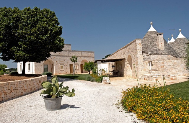 Middle trulli, ancient stone house