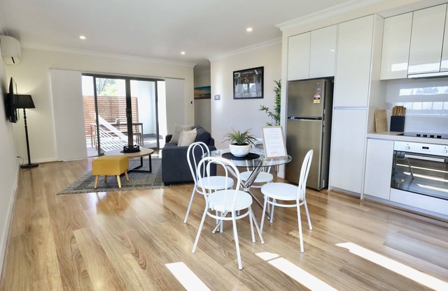 Midlands Best Stay - sleeps 4 - family perfect