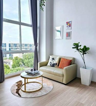 Midtown Duplex Ratchayothin 272