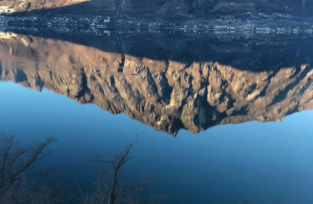 Milly Lake, holidays