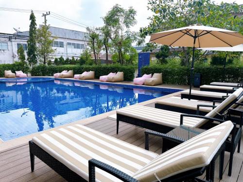 Miloft Suvarnabhumi Airport Hotel